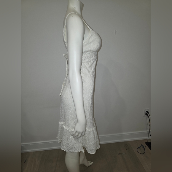 GAP Ivory Eyelet Cotton Midi Dress - Picture 9 of 14